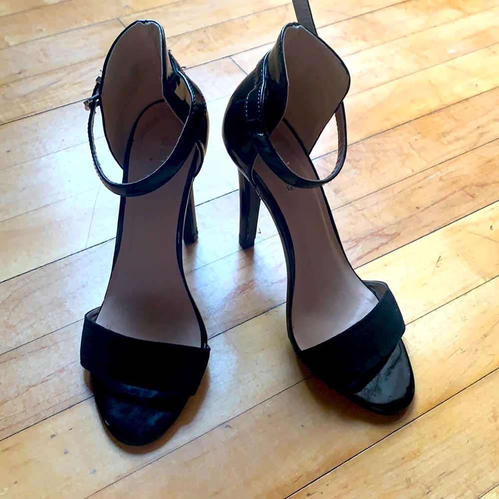 Black Open Toe Heels 🖤